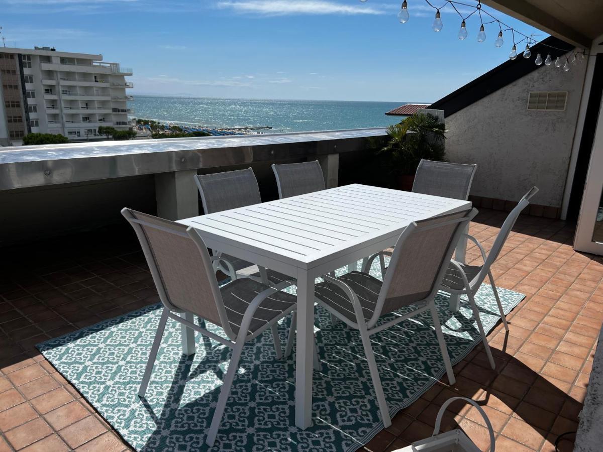 Apartamento Blue Moon Penthouse Lido di Jesolo Exterior foto