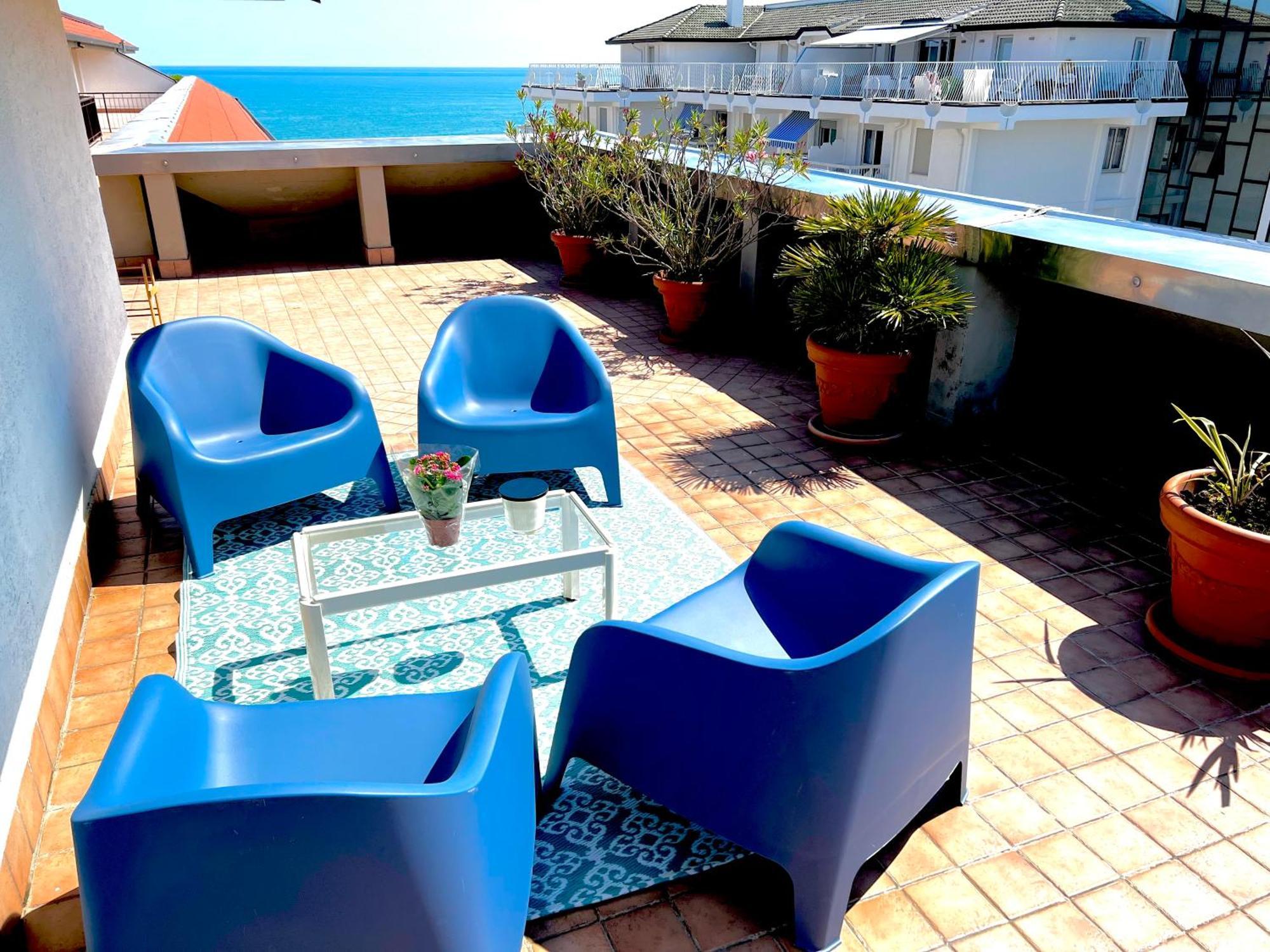 Apartamento Blue Moon Penthouse Lido di Jesolo Exterior foto